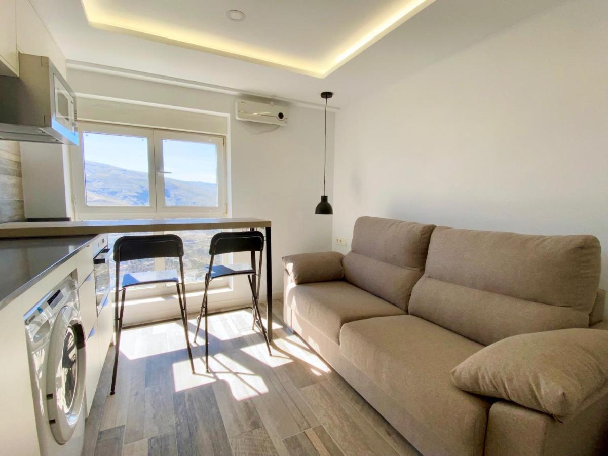 Moderno Estudio En Sierra Nevada 모나칠 외부 사진