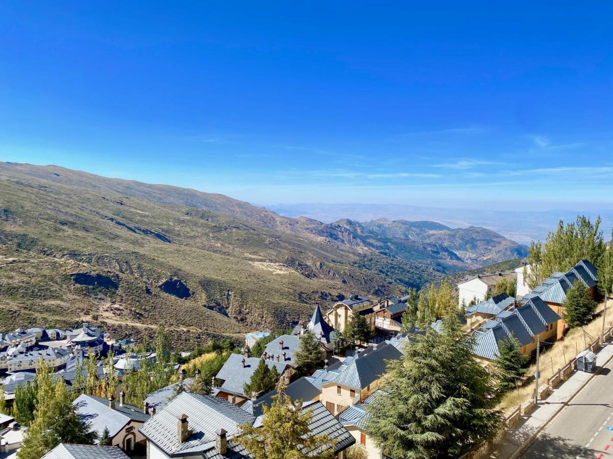 Moderno Estudio En Sierra Nevada 모나칠 외부 사진