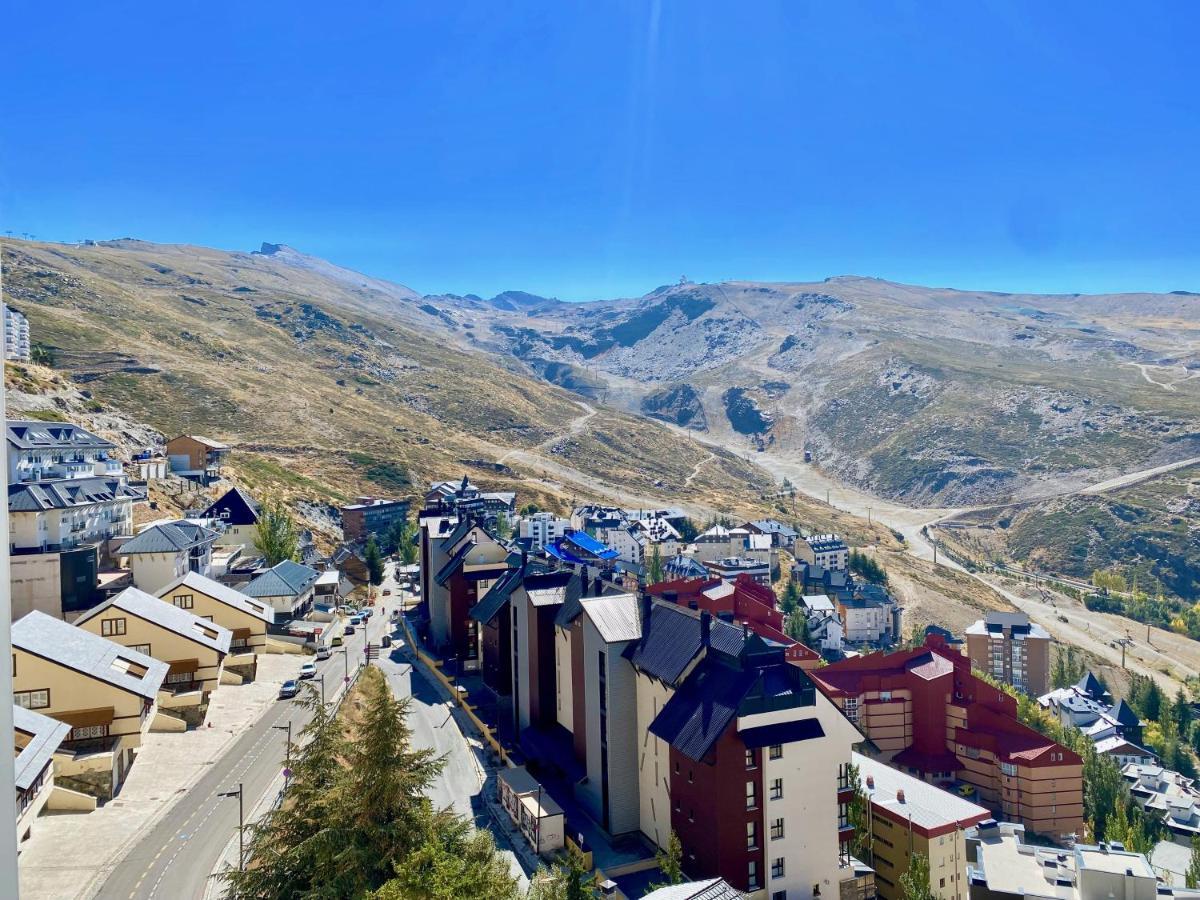 Moderno Estudio En Sierra Nevada 모나칠 외부 사진